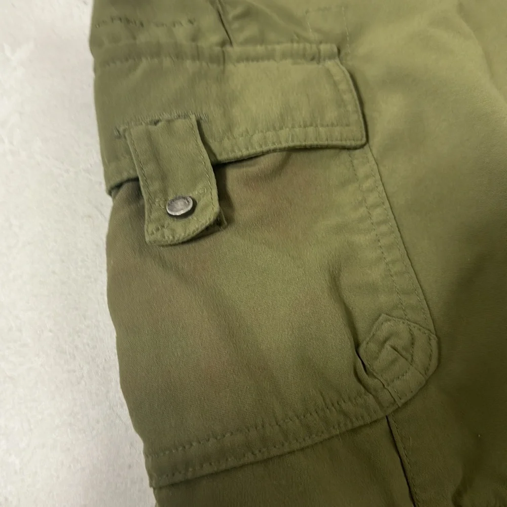 Columbia Titanium Women’s convertible Hiking Pants - Picture 4 of 5